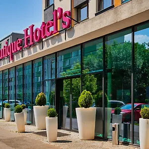Aparthotel Boutique Hotel's Kwiska - Legnicka, Wroclaw