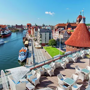 ***** Hotel Hilton Polsko